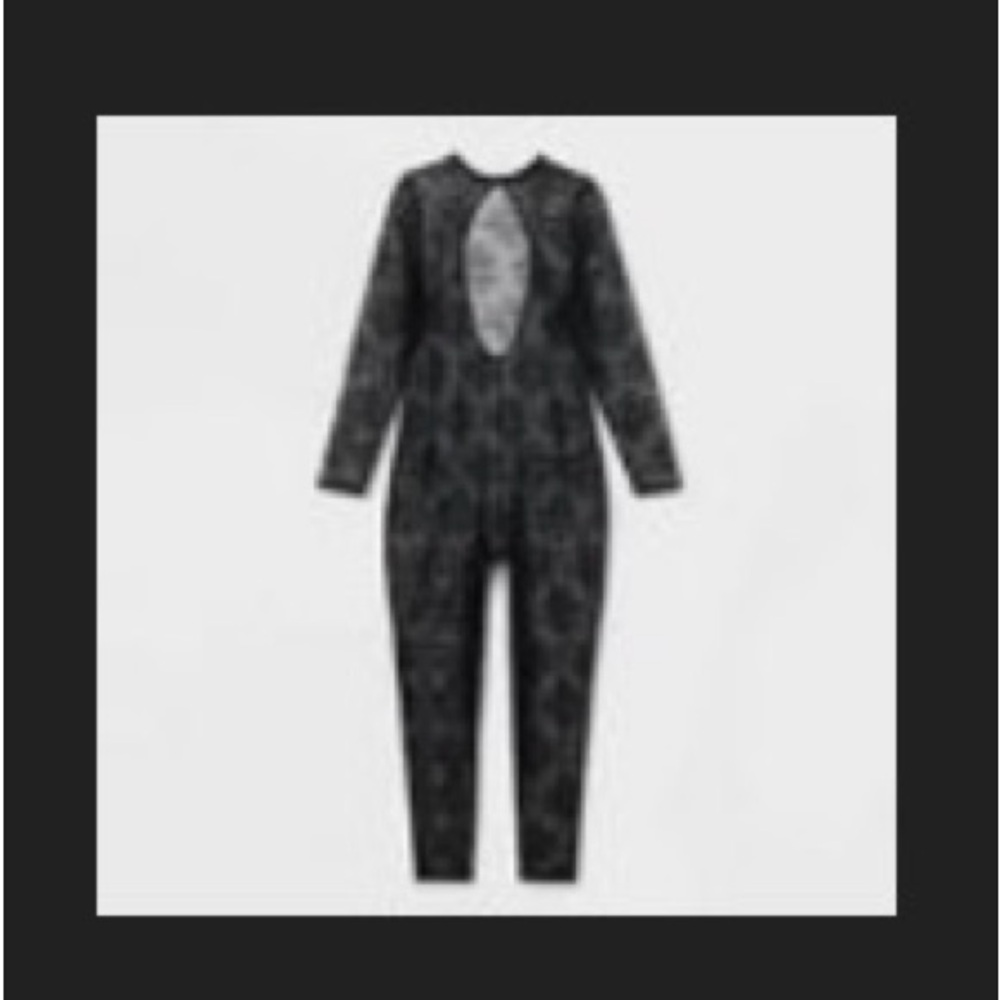 NWT Auden all over lace catsuit xxl